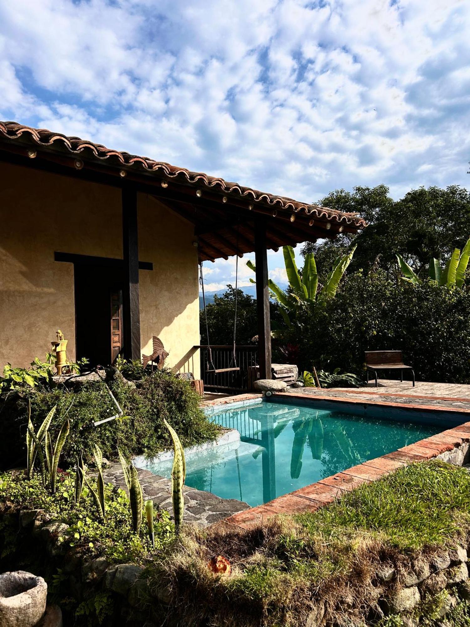 Cabanas En La Montana Viga Vieja San Peregrino Exterior foto